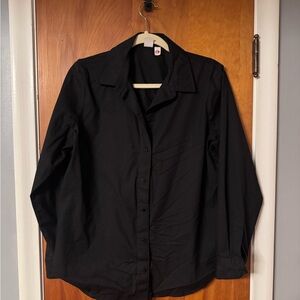 NWOT Accessible Worthington Black Collared Work Shirt with Magnet Closure